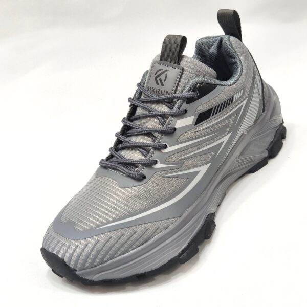 TENIS CASUAL RIOT GRIS